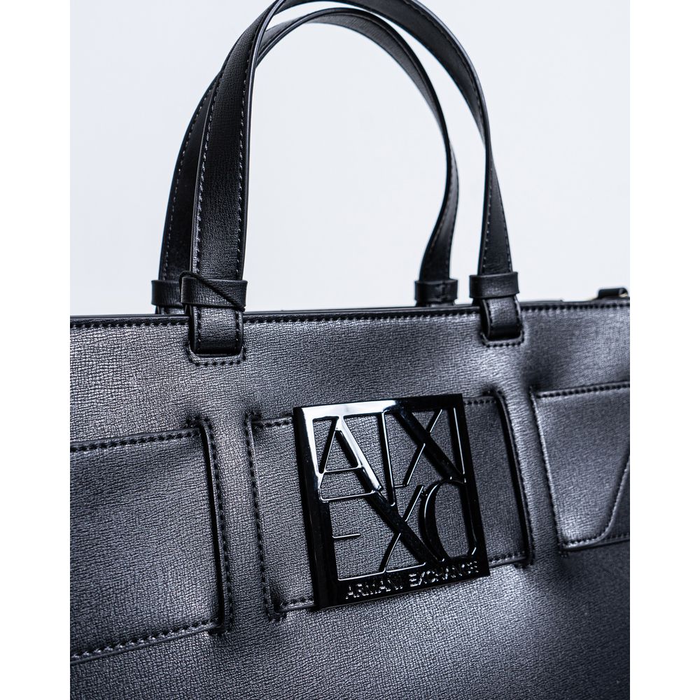 Armani Exchange Handtasche aus schwarzem Kunstleder