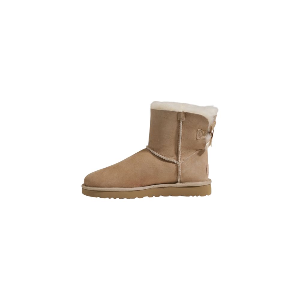 UGG Beige Wildlederstiefel