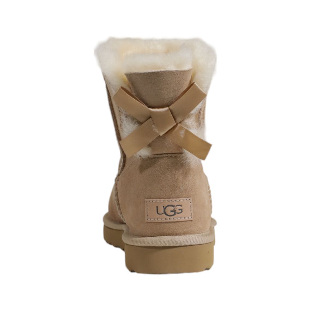 UGG Beige Wildlederstiefel