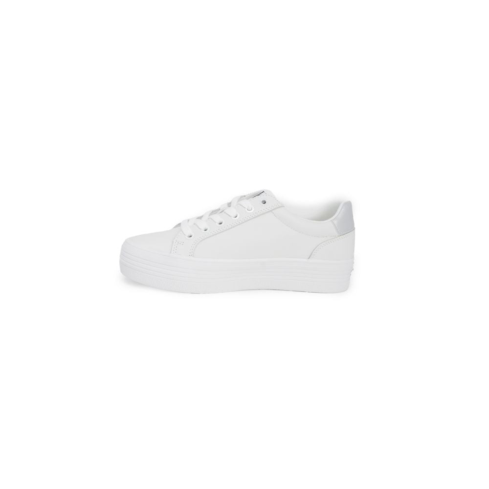 Calvin Klein Silberner Leder-Sneaker