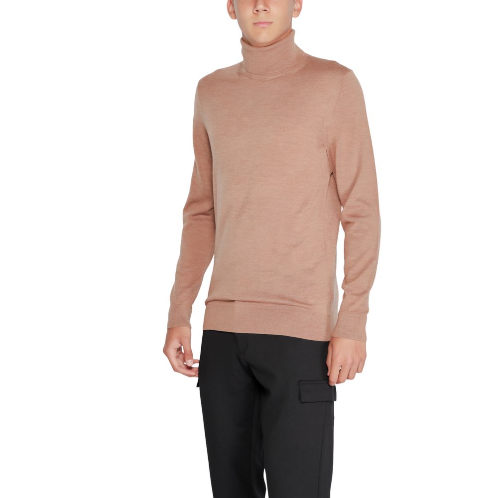 Calvin Klein Beigefarbener Pullover aus Wolle