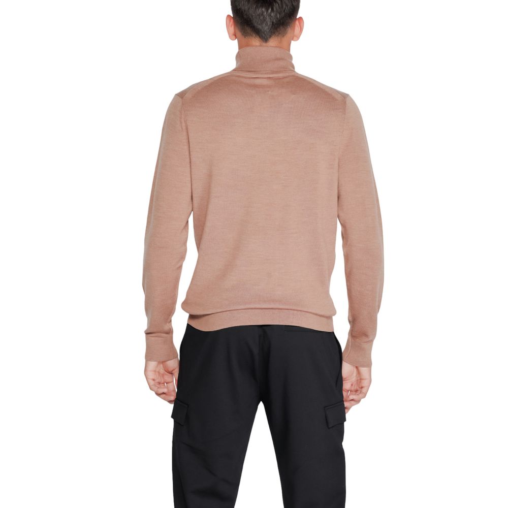 Calvin Klein Beigefarbener Pullover aus Wolle