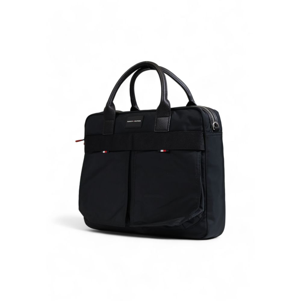 Tommy Hilfiger Schwarze Tasche aus recyceltem Polyester