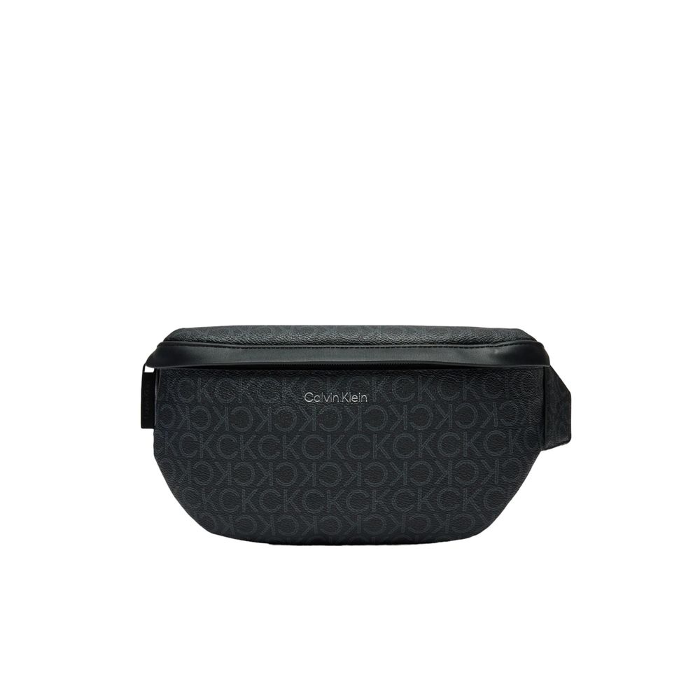 Calvin Klein Schwarze Tasche aus recyceltem Polyester