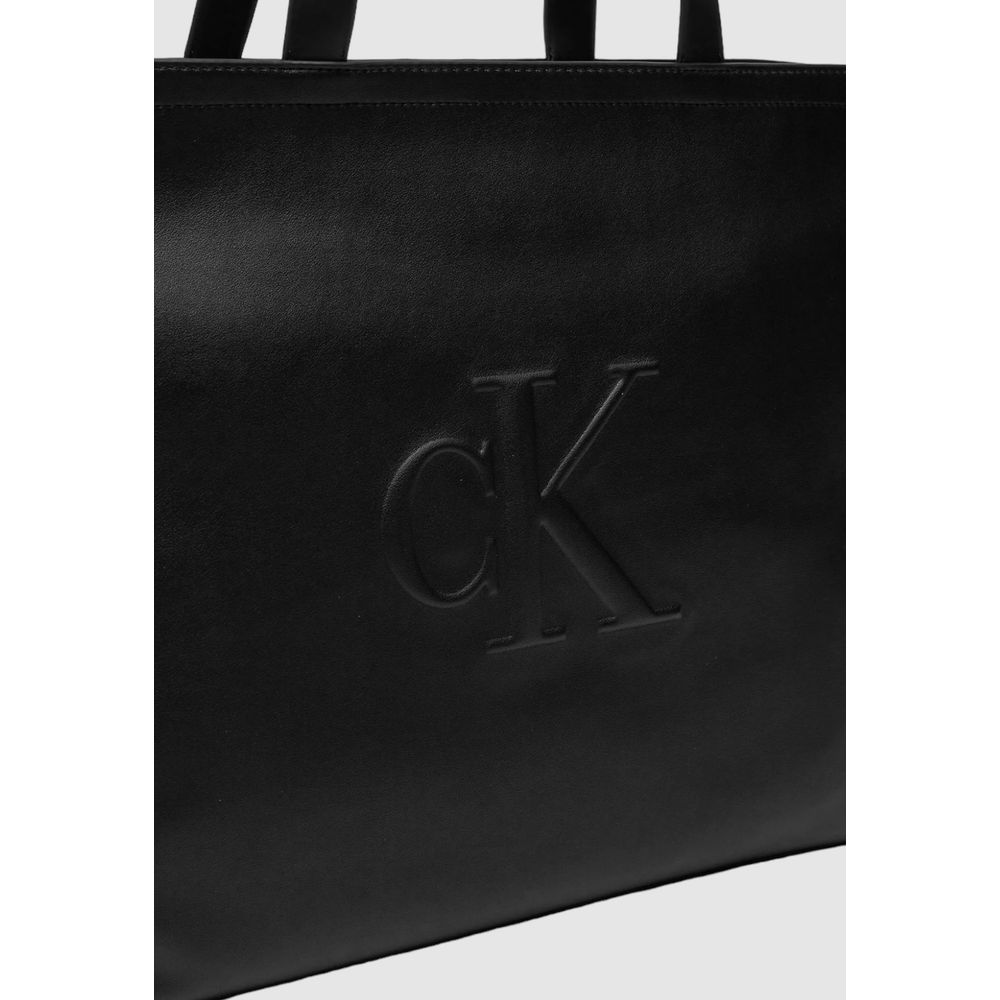 Calvin Klein Jeans Schwarze Polyethylen-Handtasche