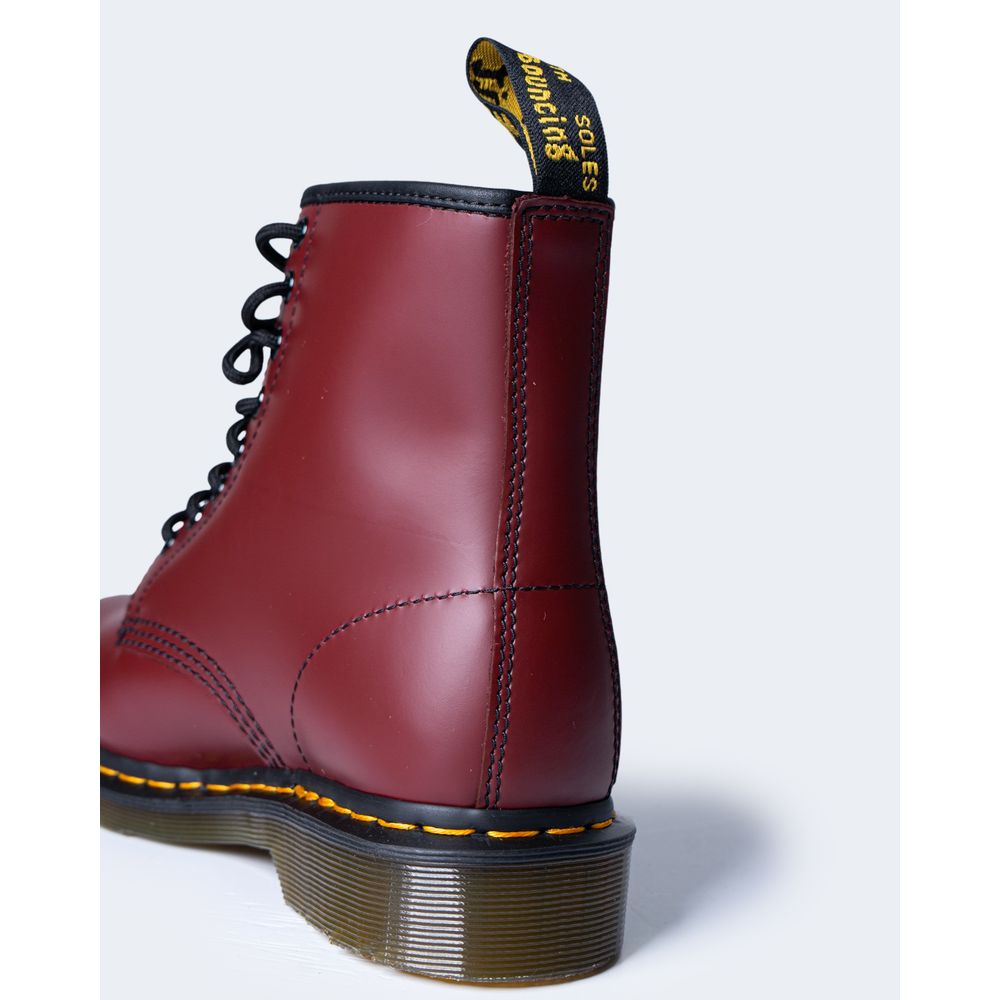 Dr. Martens Bordeaux Lederstiefel