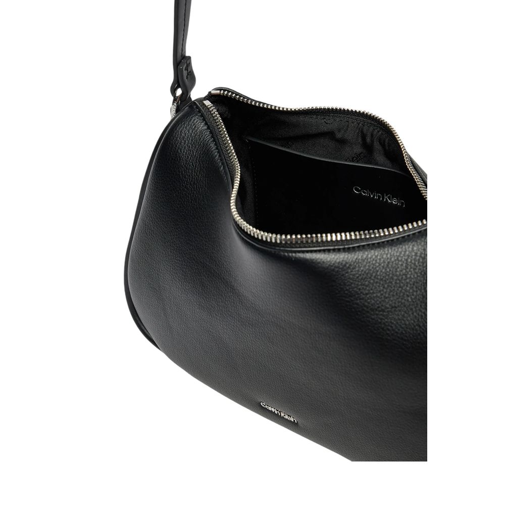 Calvin Klein Schwarze Polyethylen-Handtasche