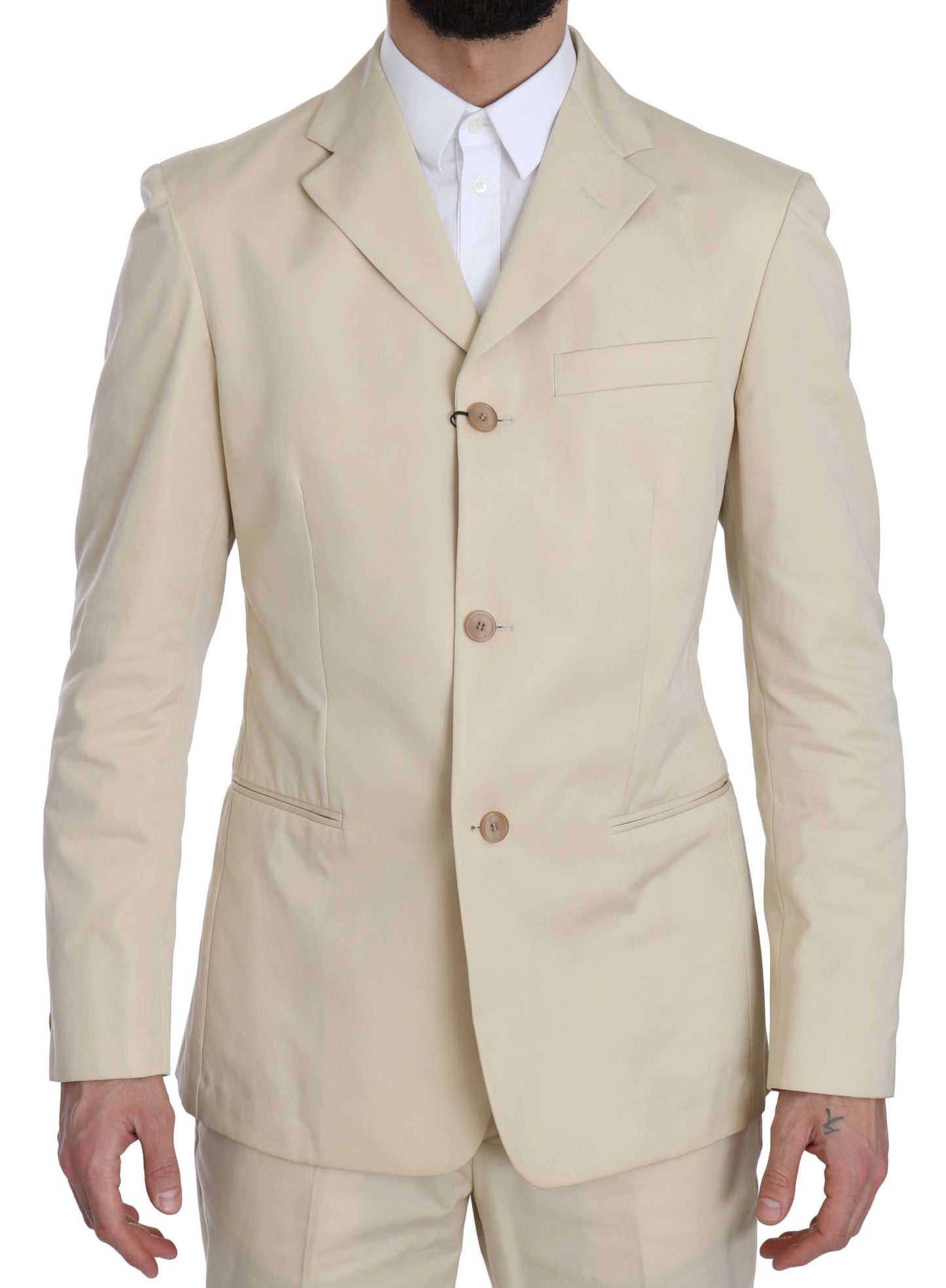 Romeo Gigli Two-piece suit in beige with classic elegance