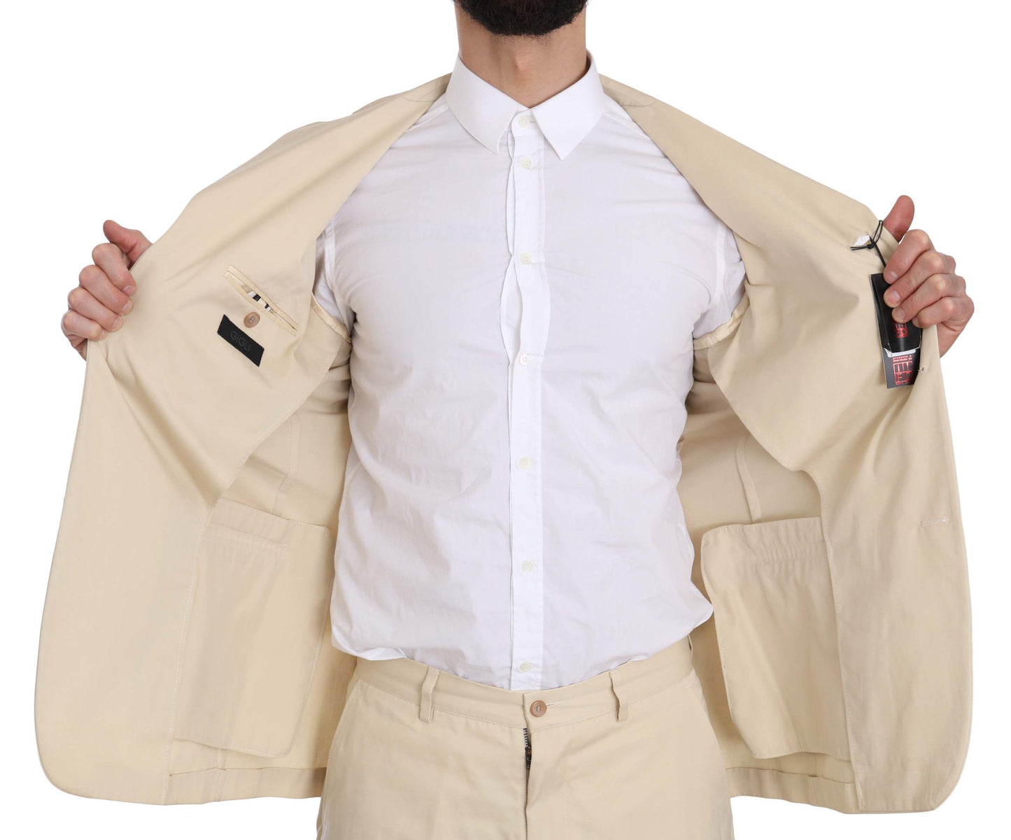 Romeo Gigli Two-piece suit in beige with classic elegance